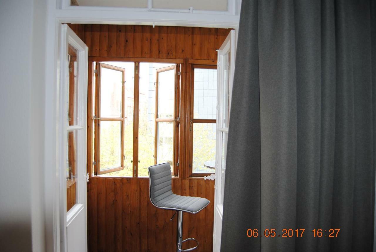 Ruhige Ferienwohnung In Der City Koenigswohnung Kiel Exterior foto