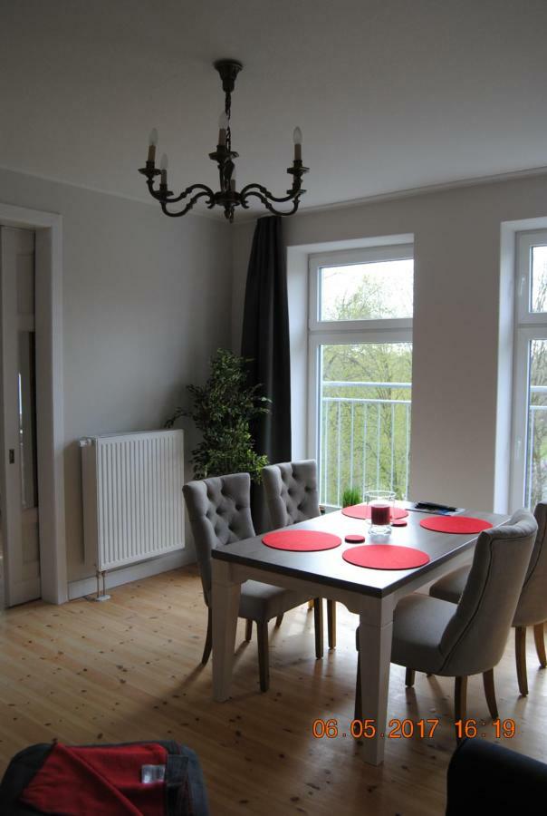 Ruhige Ferienwohnung In Der City Koenigswohnung Kiel Exterior foto